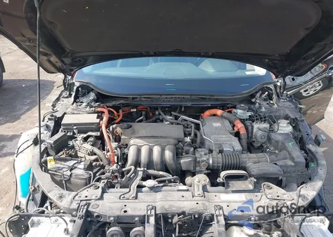 2018 Honda Clarity Plug-In Hybrid Touring z USA, uszkodzony, nr VIN JHMZC5F34JC002068